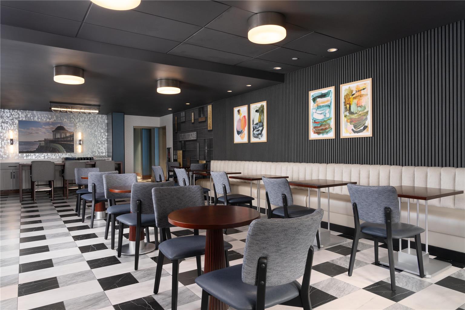 DoubleTree by Hilton Providence Airport Warwick Image