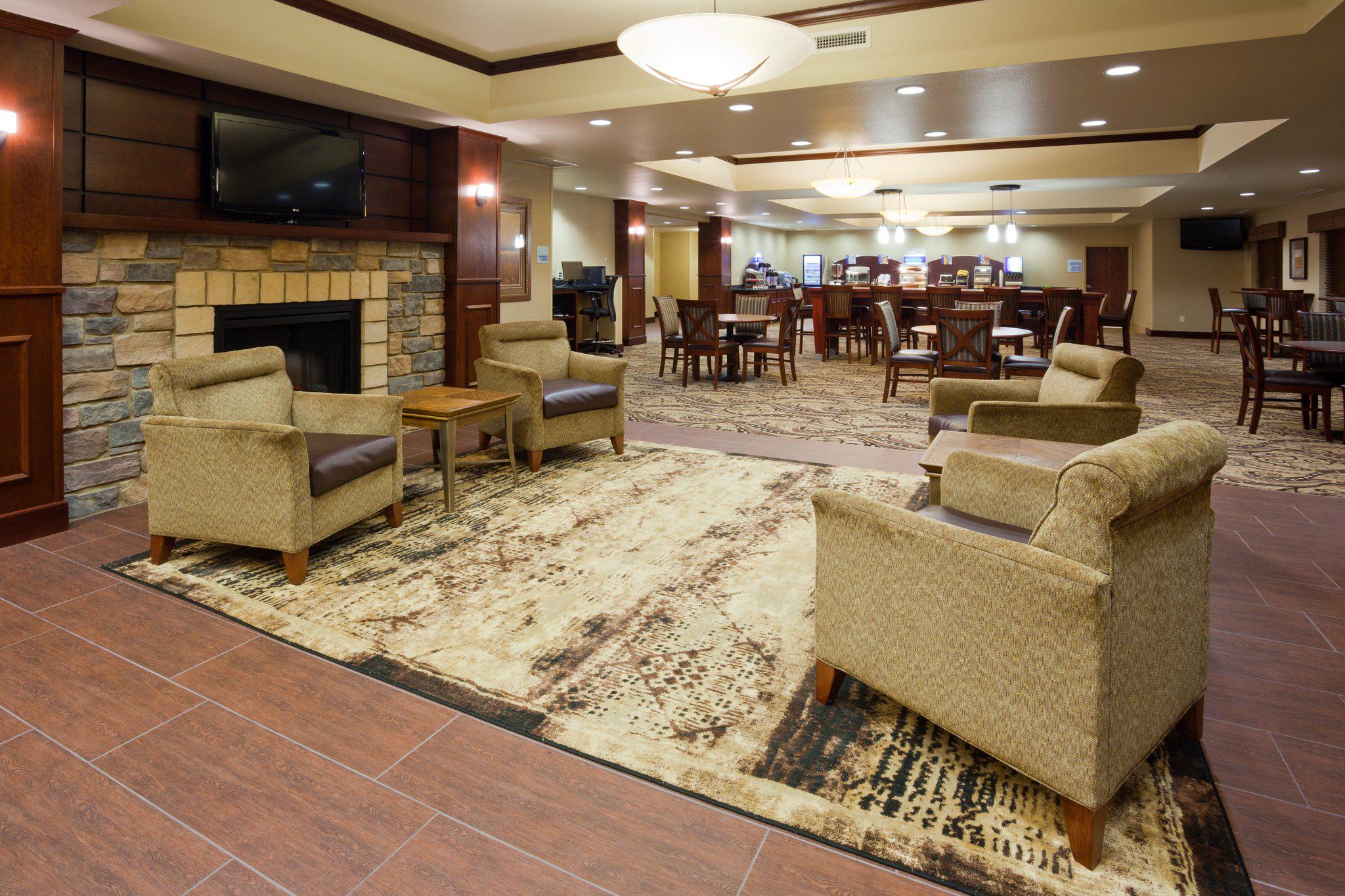 Holiday Inn Express & Suites Minneapolis SW - Shakopee Photo