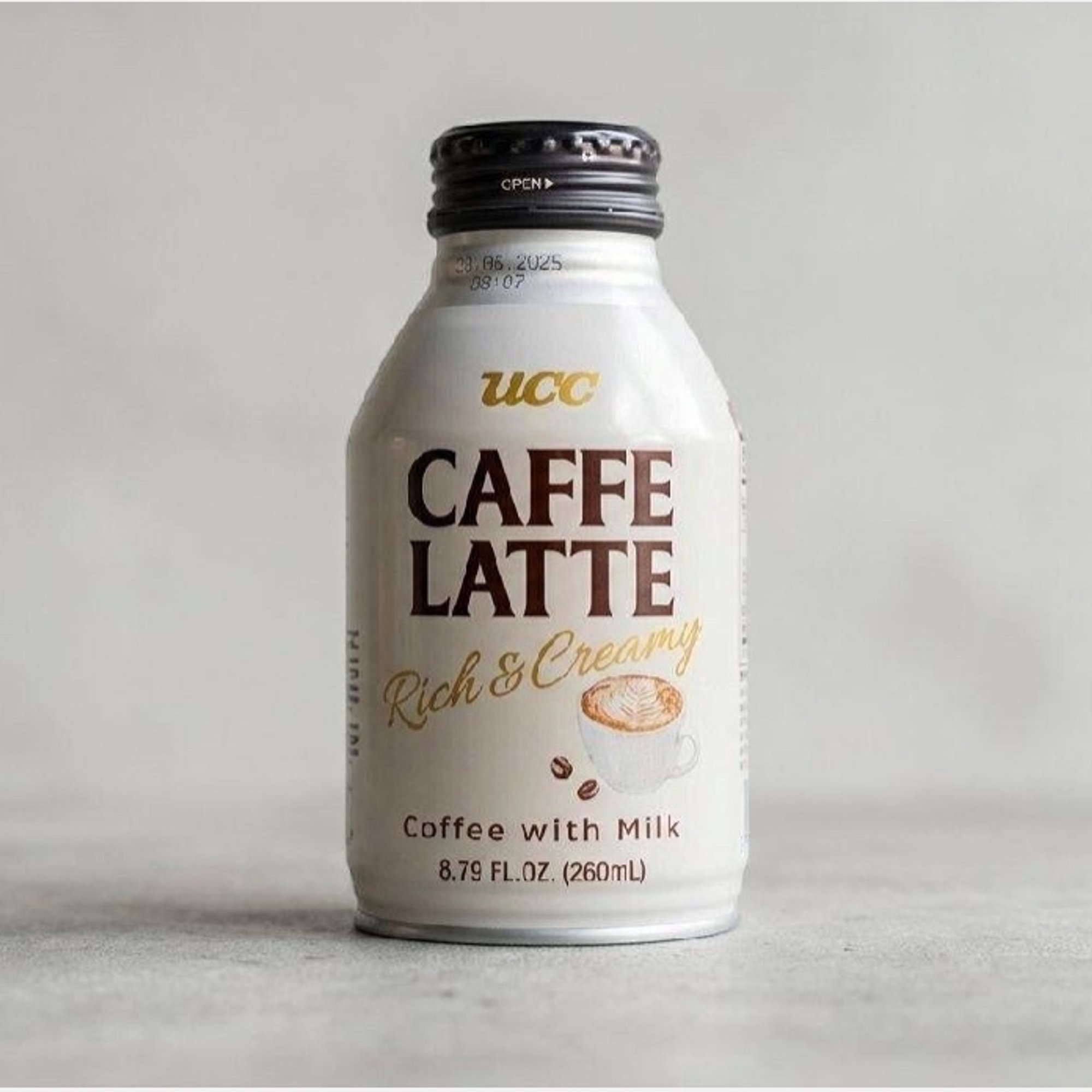 UCC Caffe Latte (260ml)