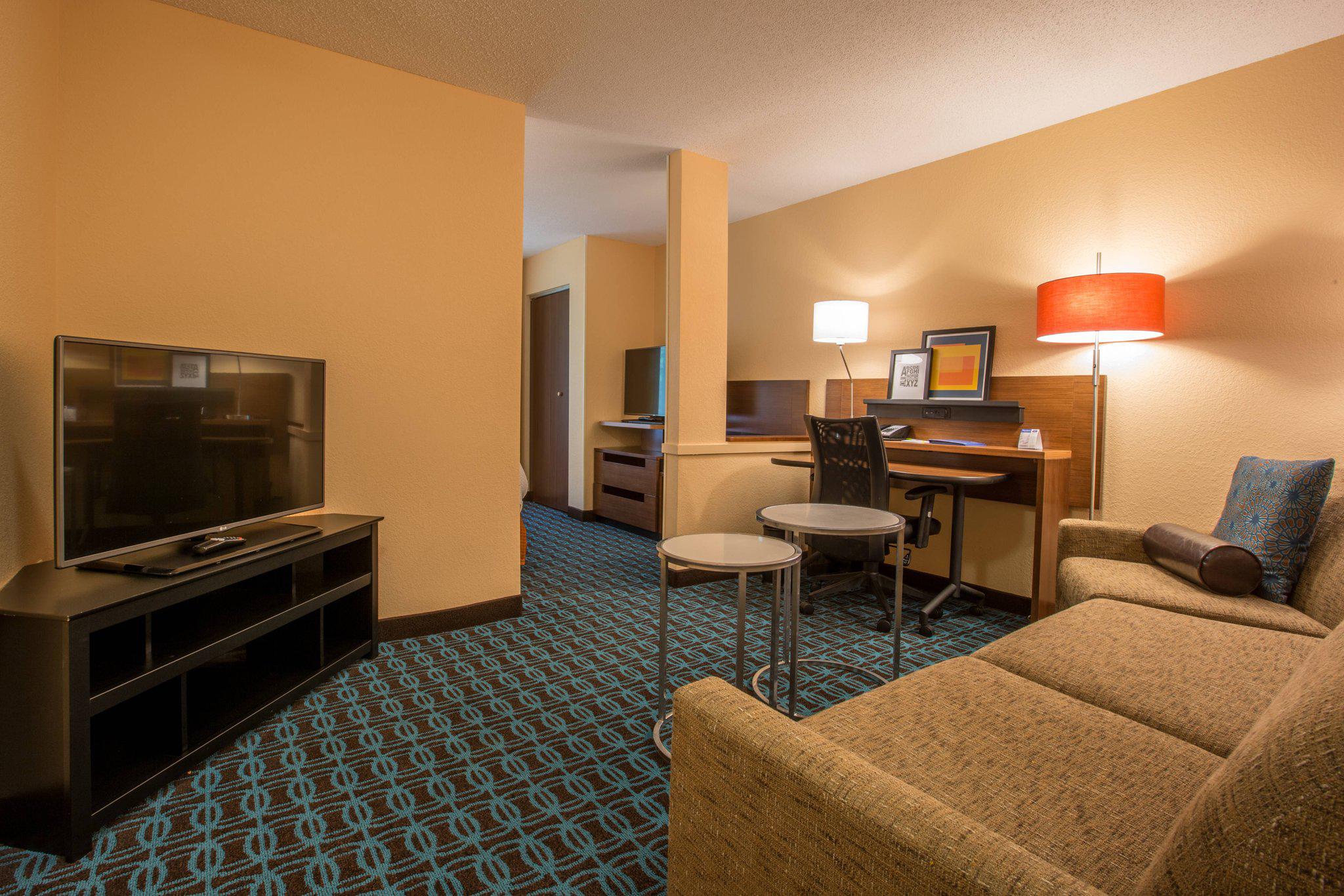 Fairfield Inn & Suites by Marriott Columbus Photo
