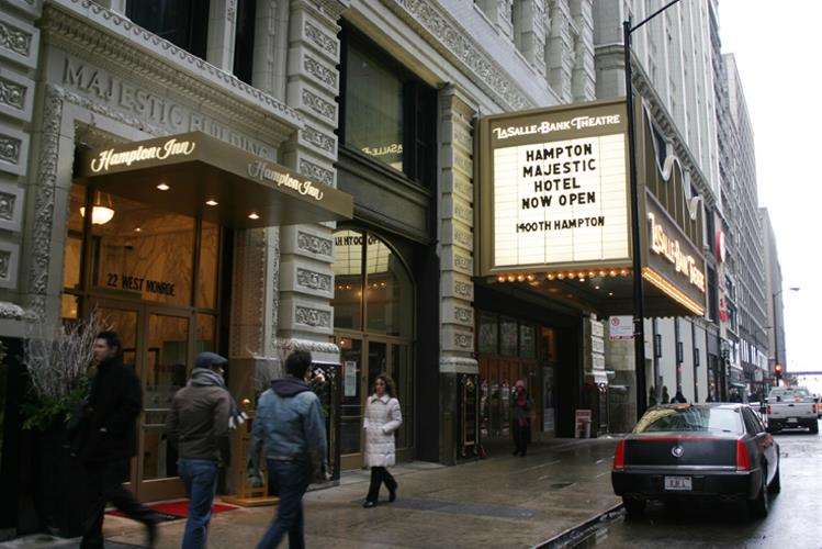 Hampton Inn Majestic Chicago Theatre District Photo