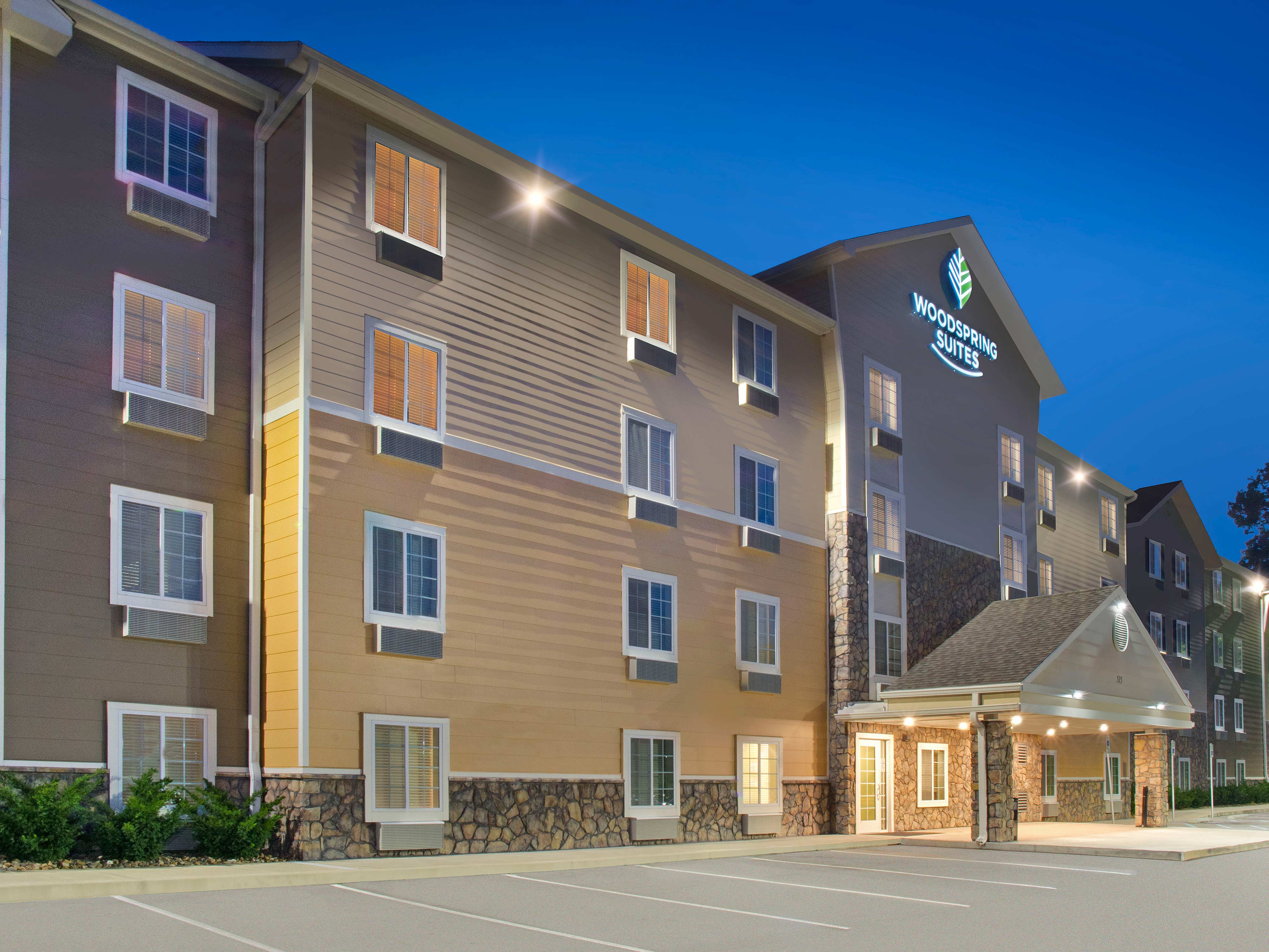 WoodSpring Suites Nashville Airport Photo