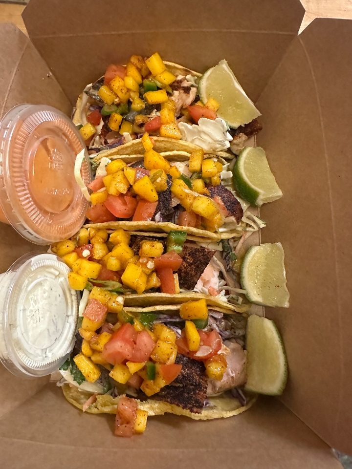 Salmon Mango Salsa Tacos (4pcs) (Copy)