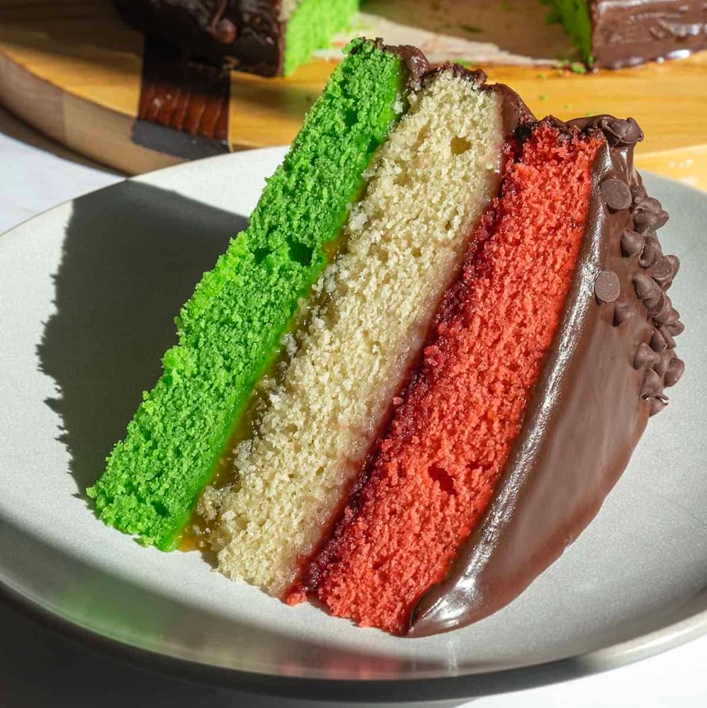 Tricolor Cake