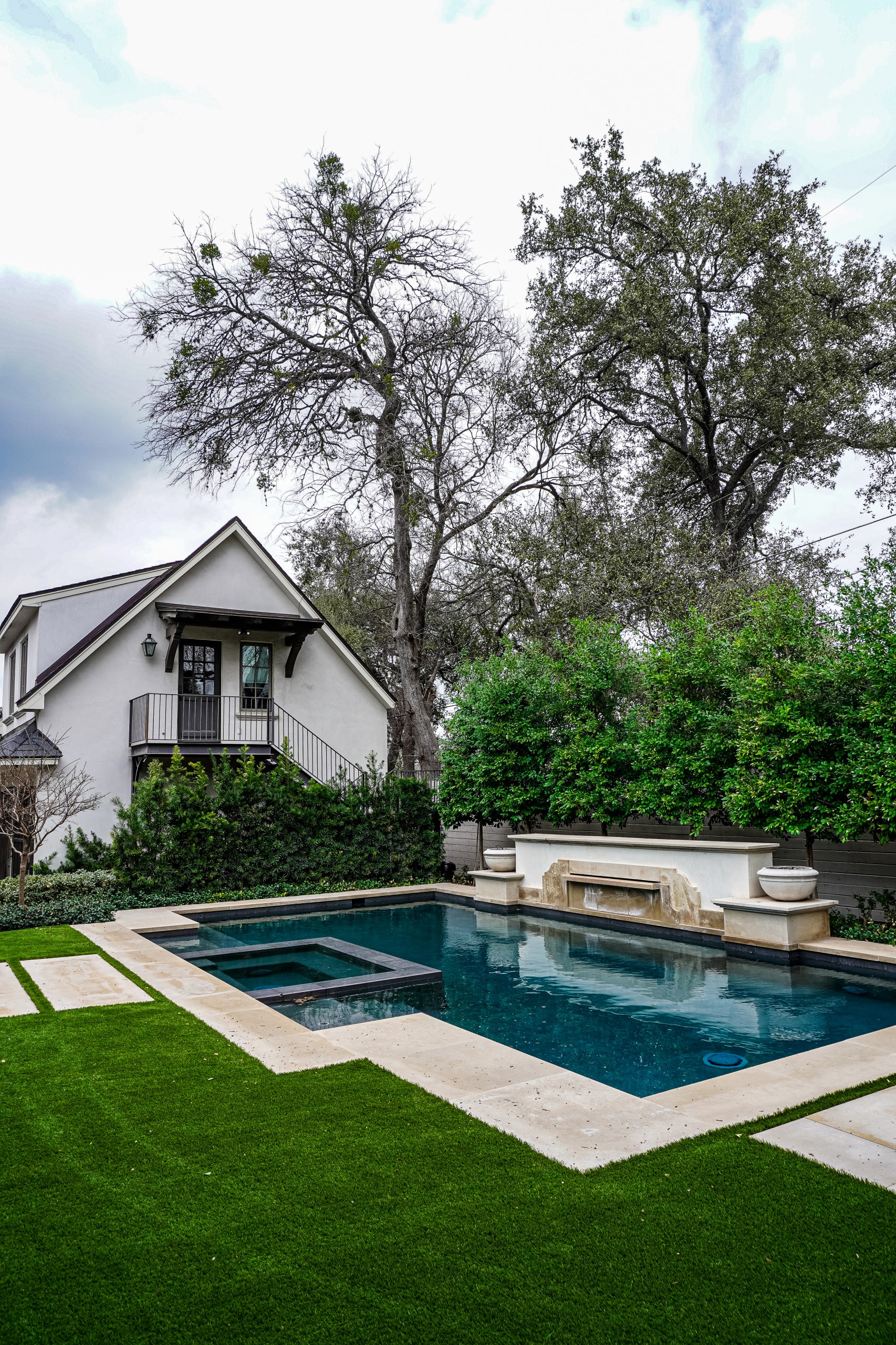 Waterloo Turf Houston Image