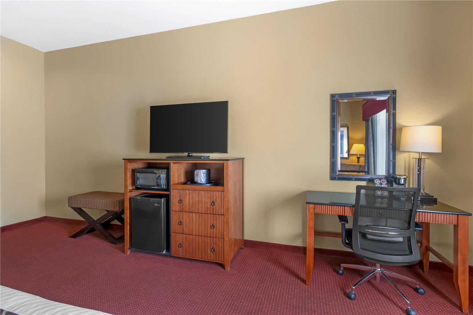 Best Western Plus Canyon Pines Image
