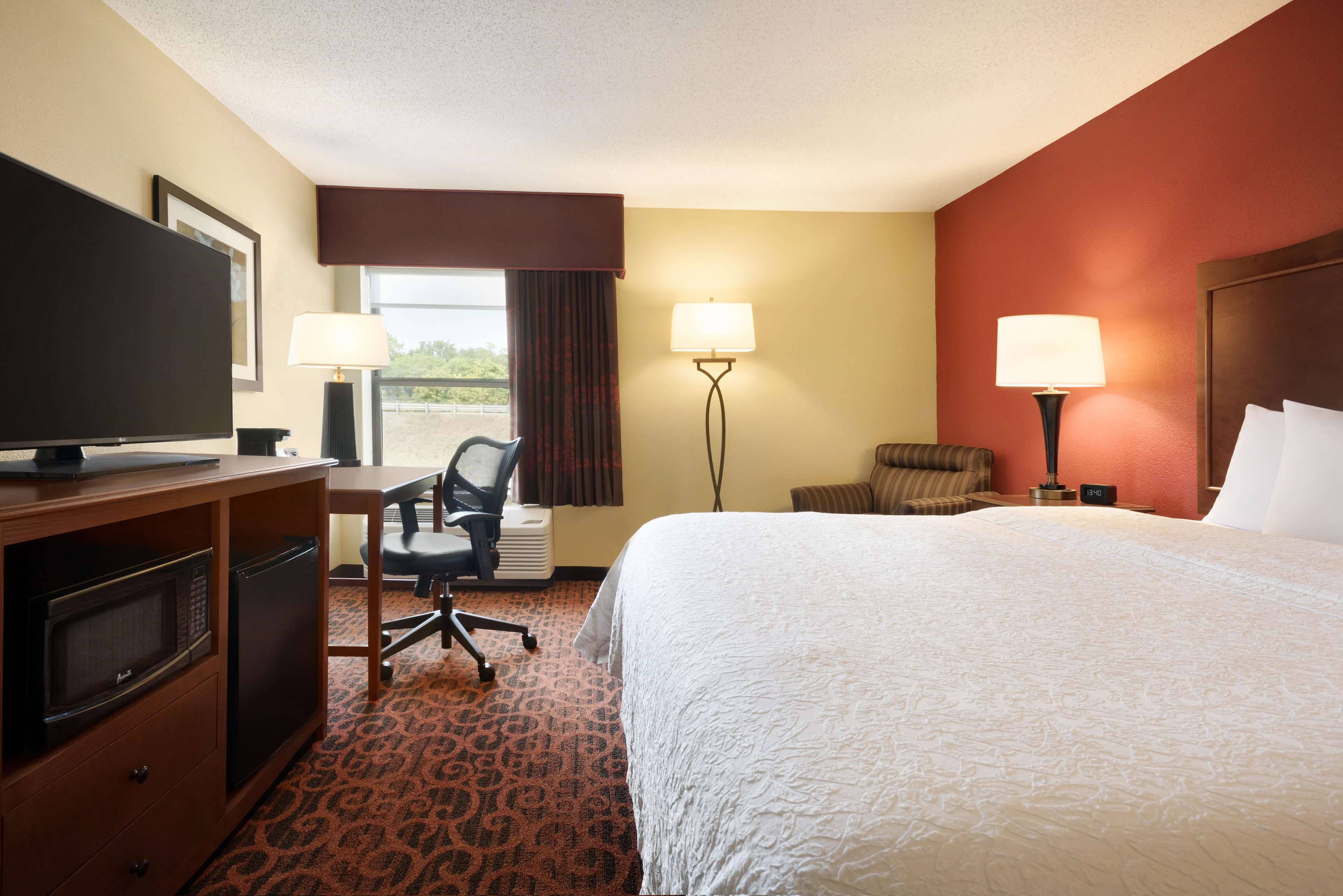 Hampton Inn Battle Creek Photo