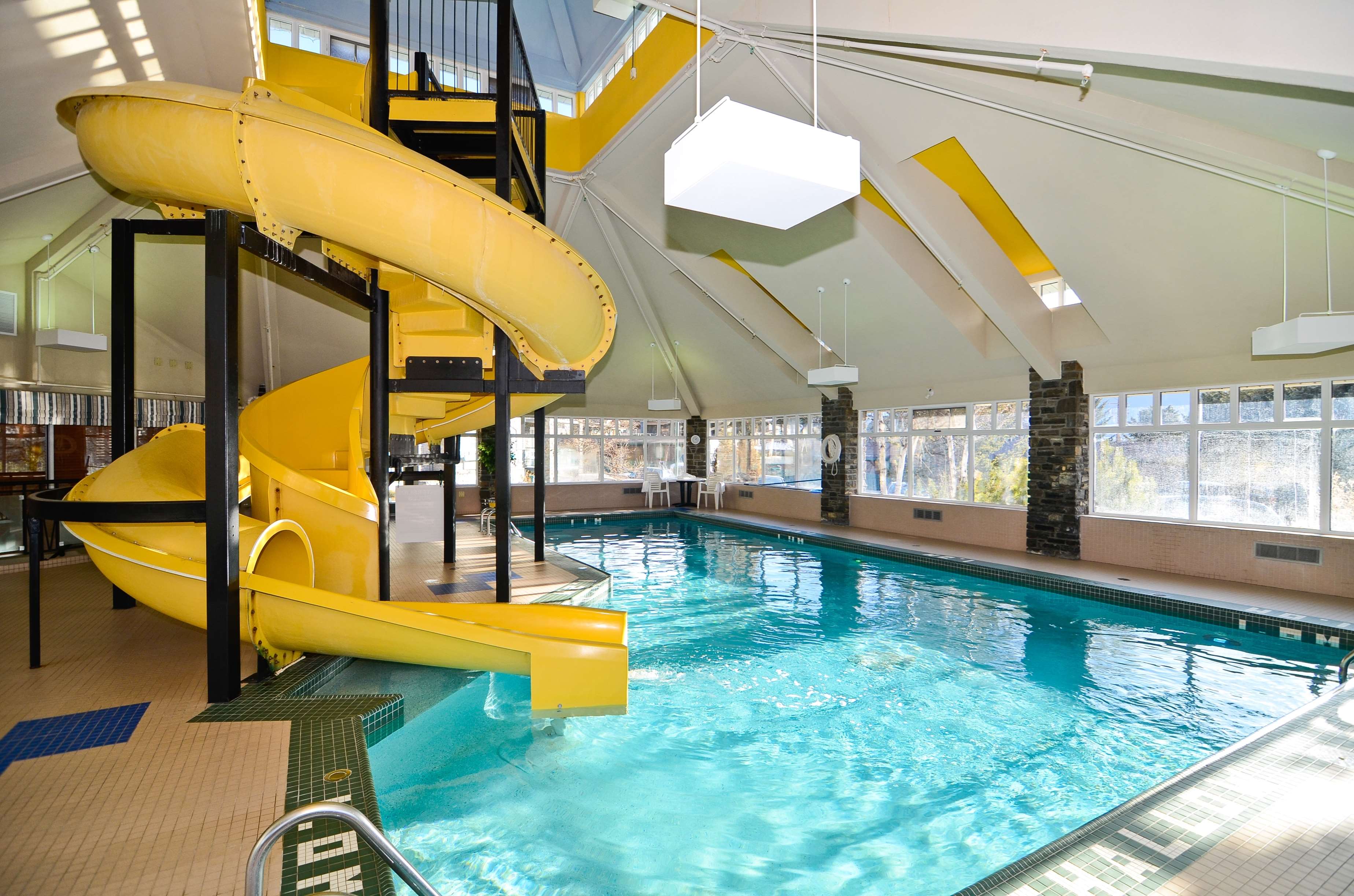 Best Western Pocaterra Inn, Canmore AB Ourbis Best Western Pocaterra Inn, Canmore AB Ourbis