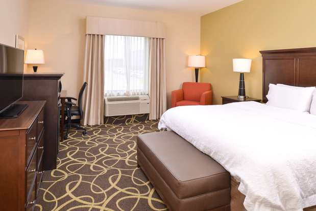 Images Hampton Inn Omaha Midtown-Aksarben Area