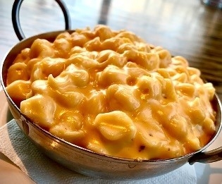 Creamy Mac and Cheese (serves 12-15)