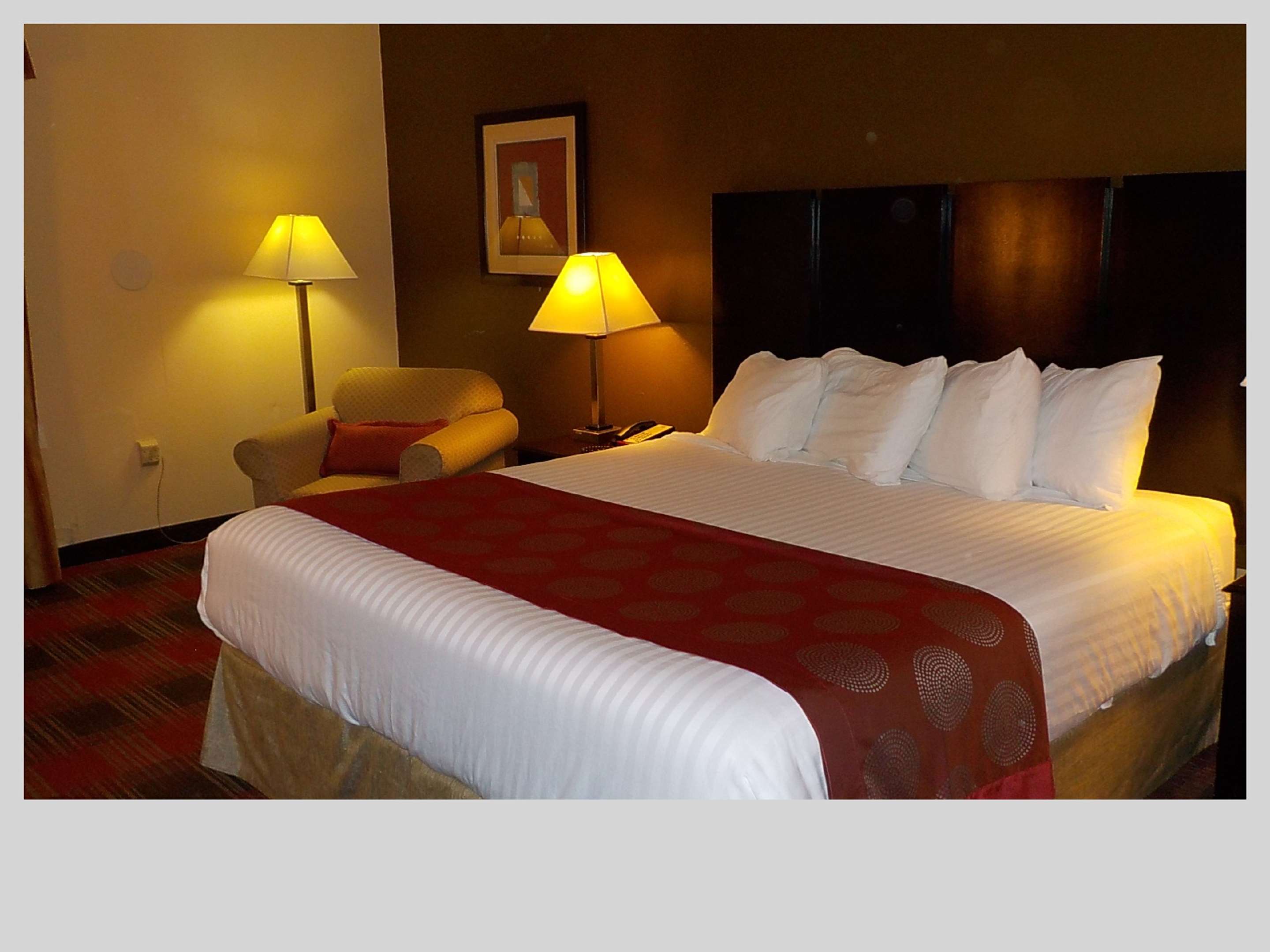 SureStay Plus Hotel by Best Western Nashville Southeast Photo