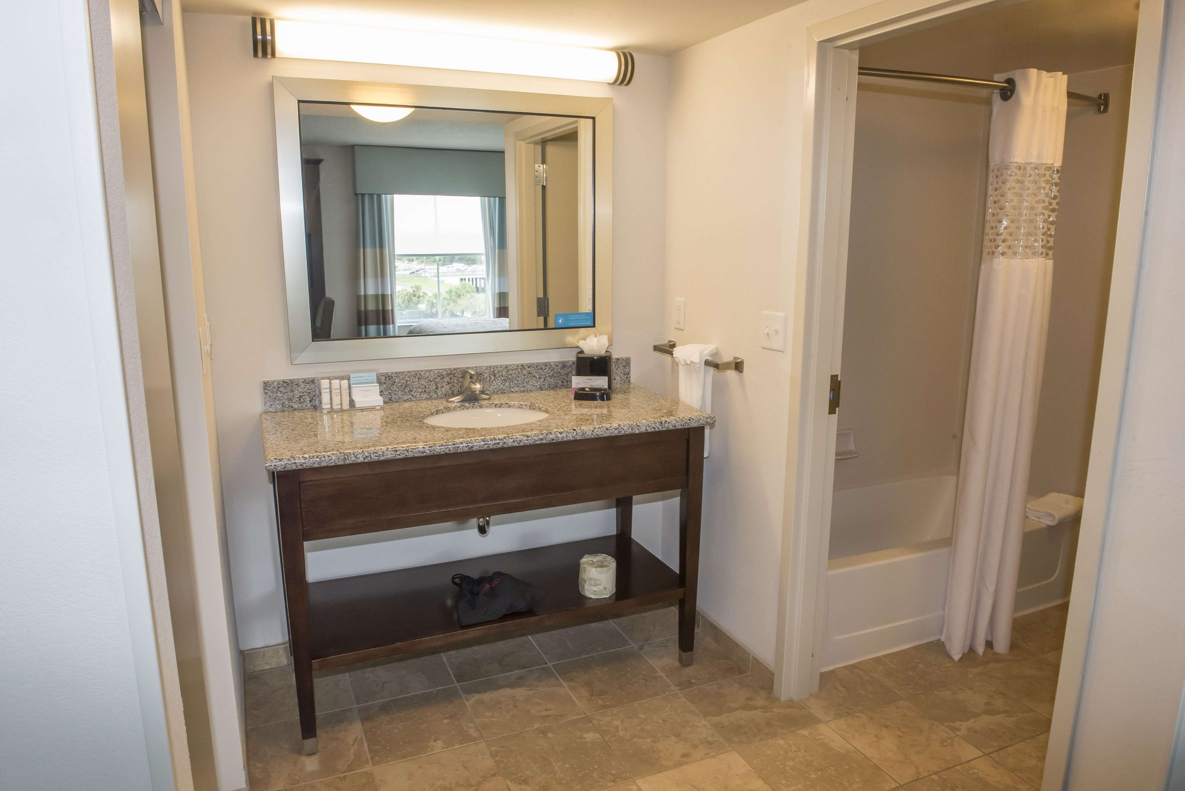 Hampton Inn & Suites Orlando-North/Altamonte Springs Photo