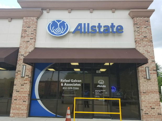 Images Rafael Galvan: Allstate Insurance