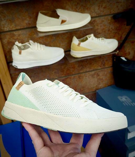 Brown's Shoe Fit Co. Ankeny