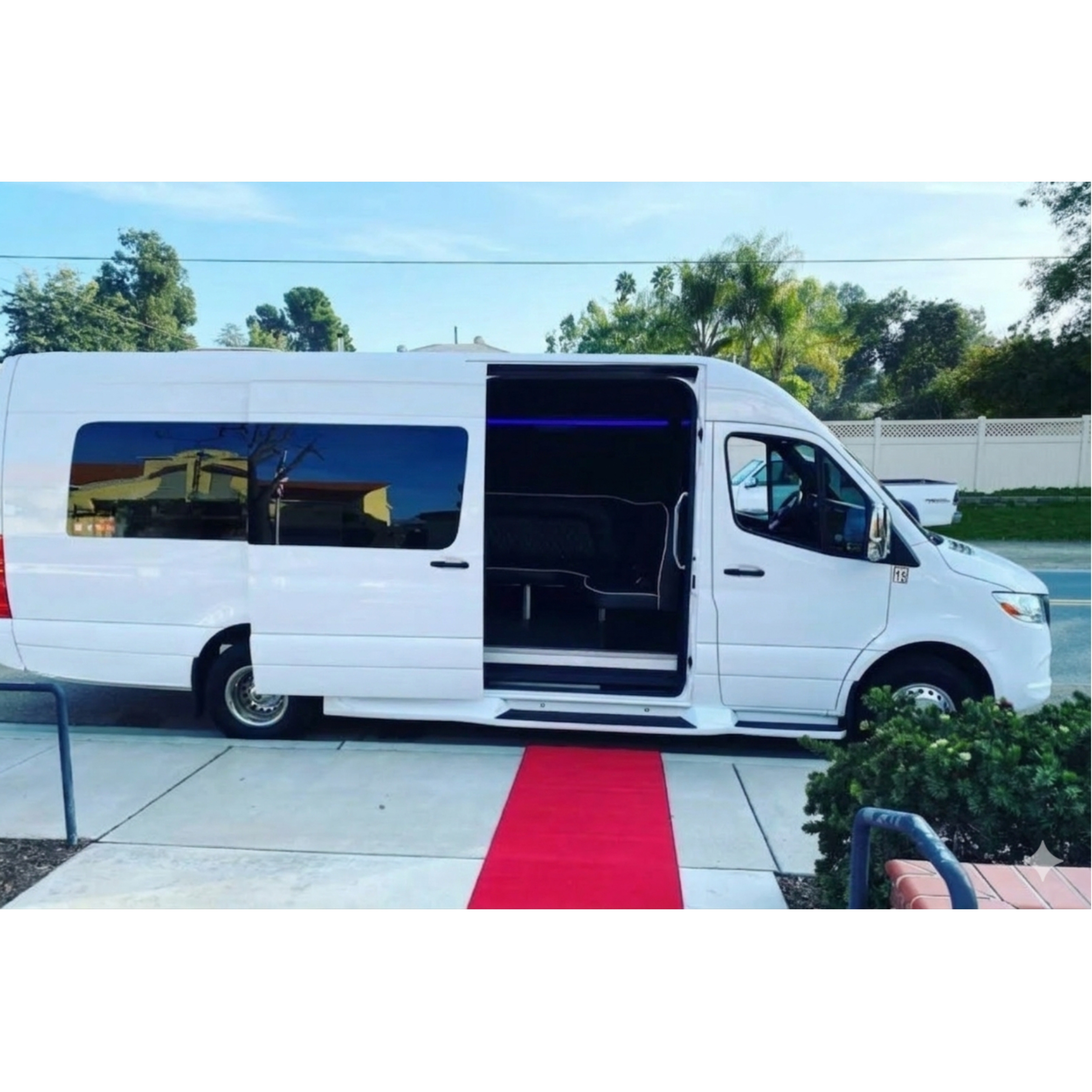 Starlite Limousines