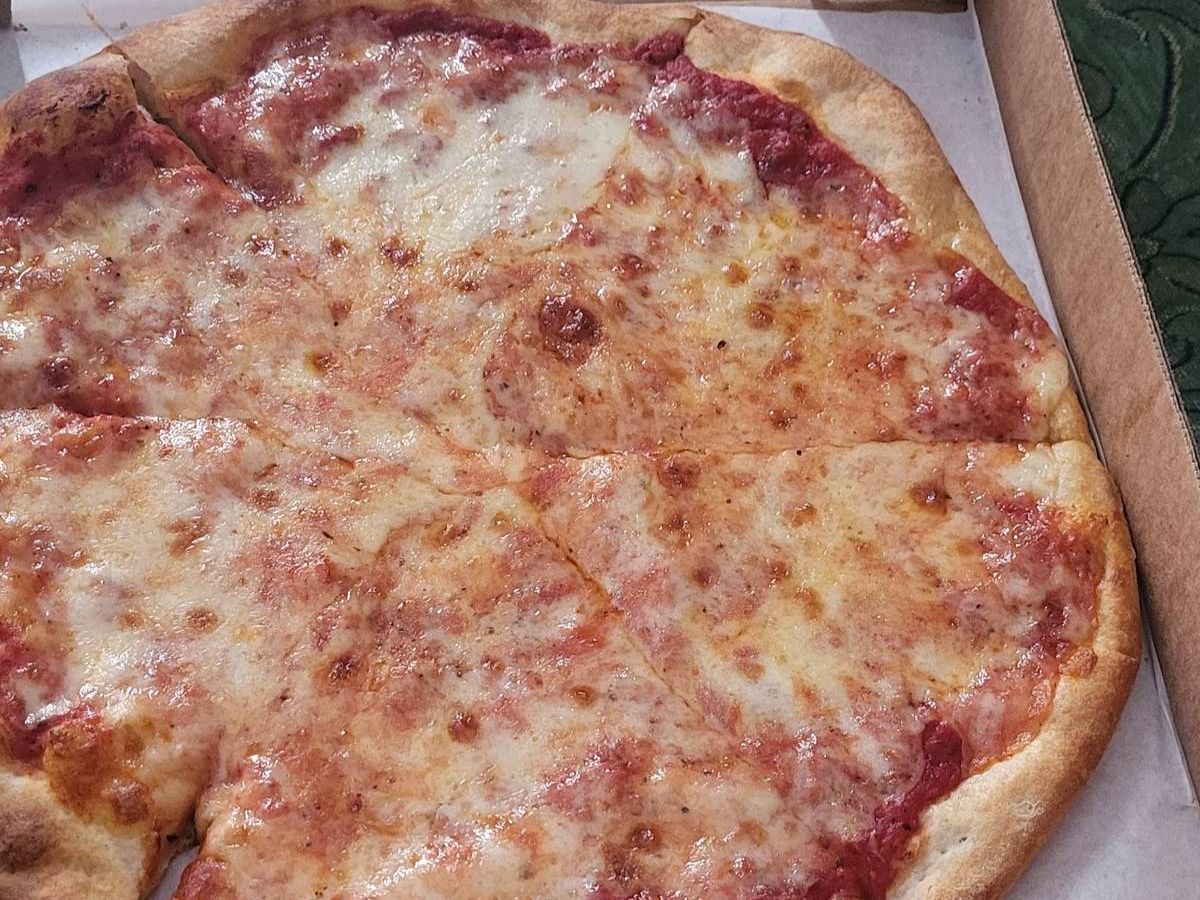 14" Medium Pizza