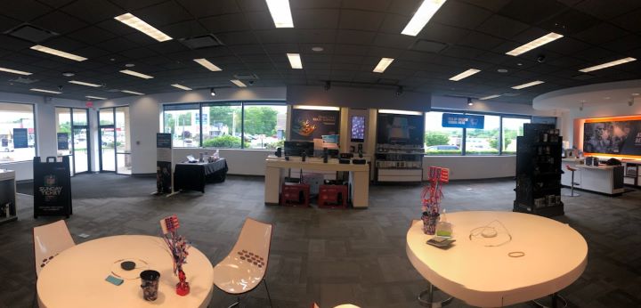 AT&T Store Photo