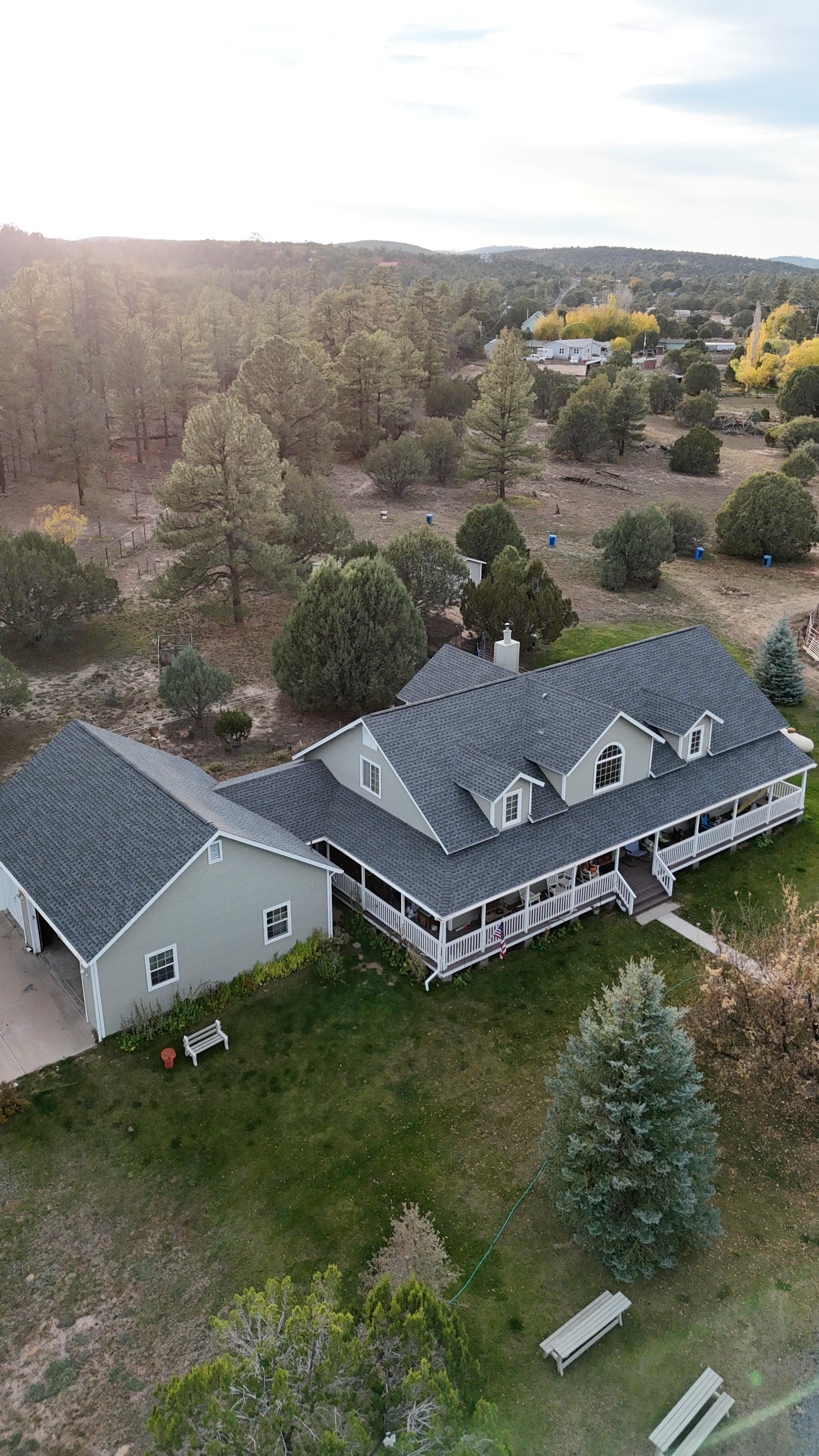 Craftbuilt Roofing Image