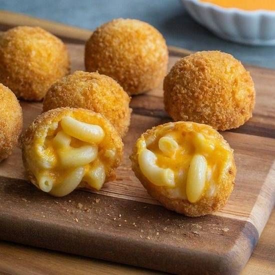 Mac & Cheese Bites (6pc)