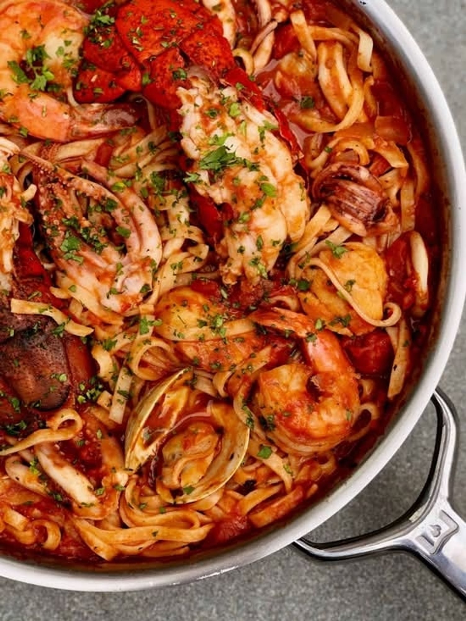 SEAFOOD FRA DIAVOLO