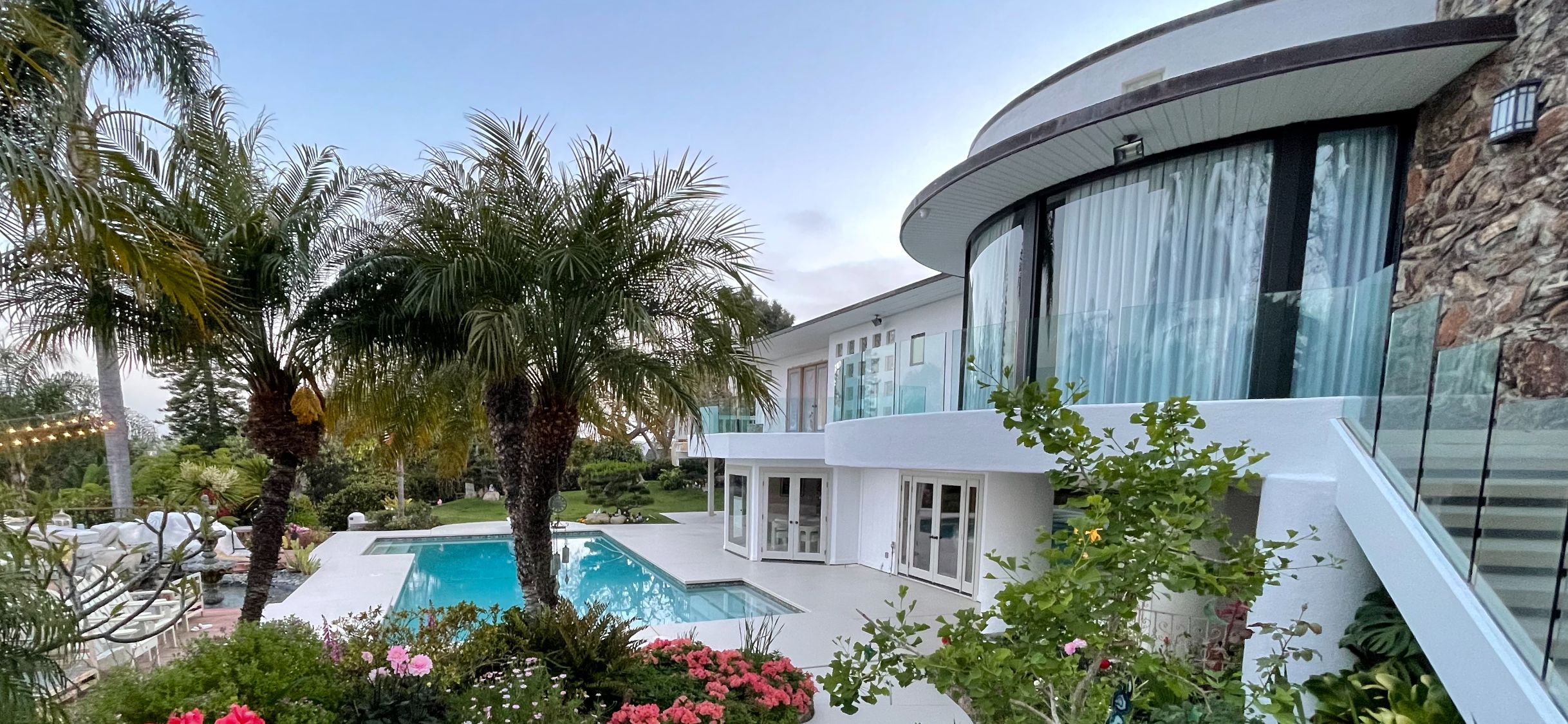 Elevated Decks & Patios Image