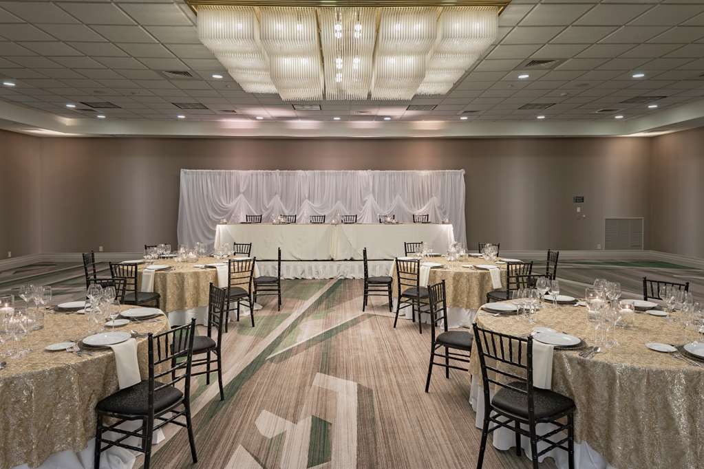 Hilton Birmingham Downtown at UAB Image