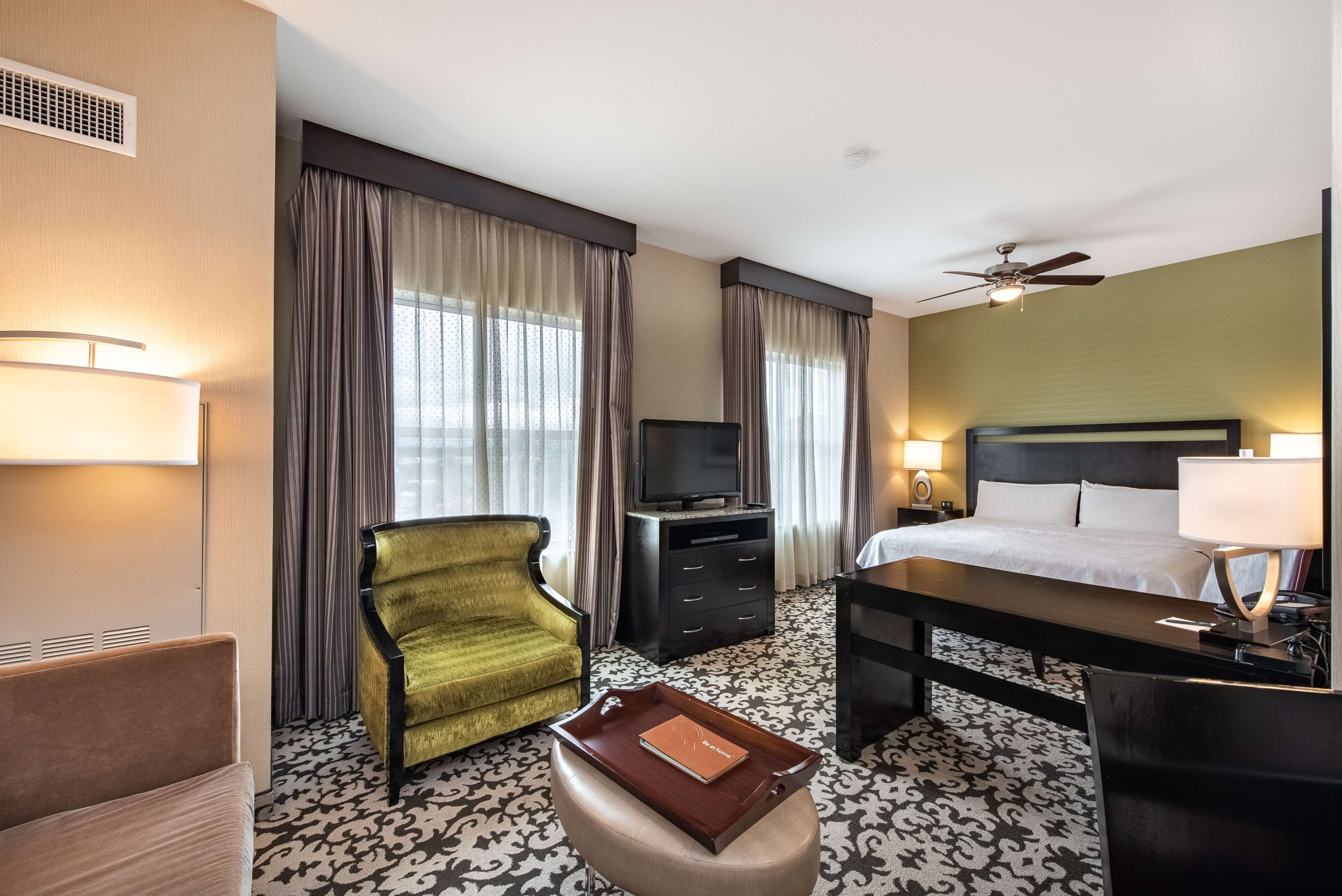 Guest room