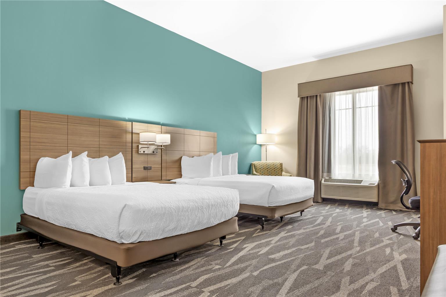 Best Western Plus Centralia Hotel & Suites Image