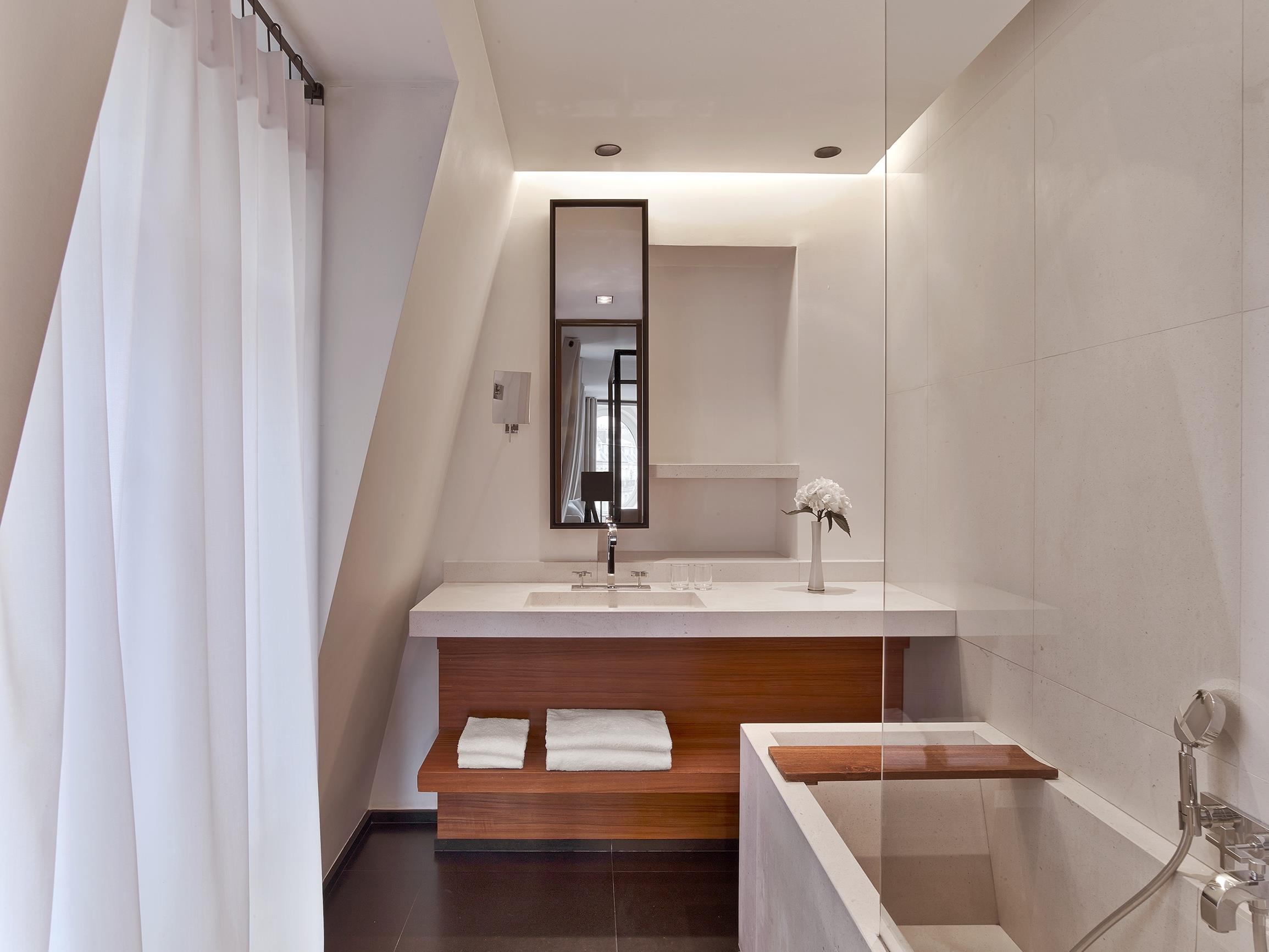 Images Le Metropolitan, a Tribute Portfolio Hotel, Paris