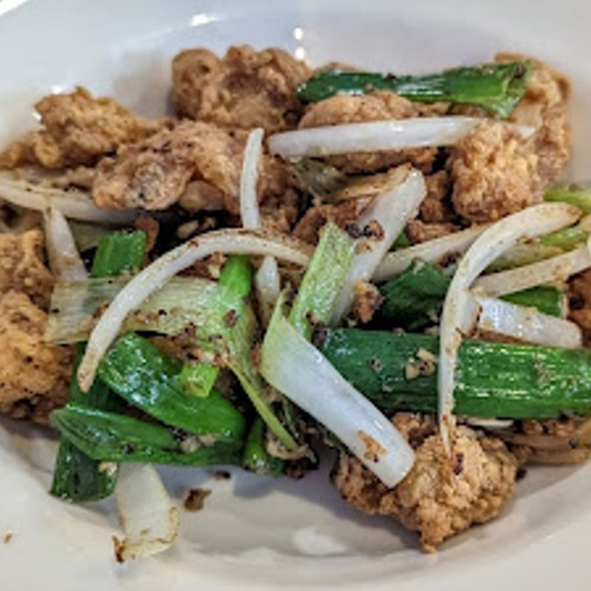 Sụn Gà Rang Muối / Chicken Knee Soft Bone with Salt & Pepper