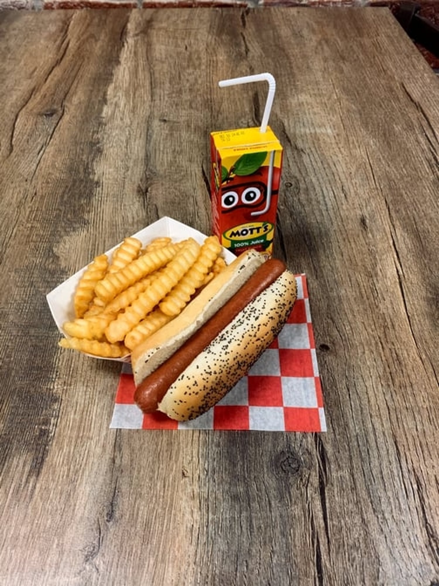 Kids Chili Dog & 1/2 Fries