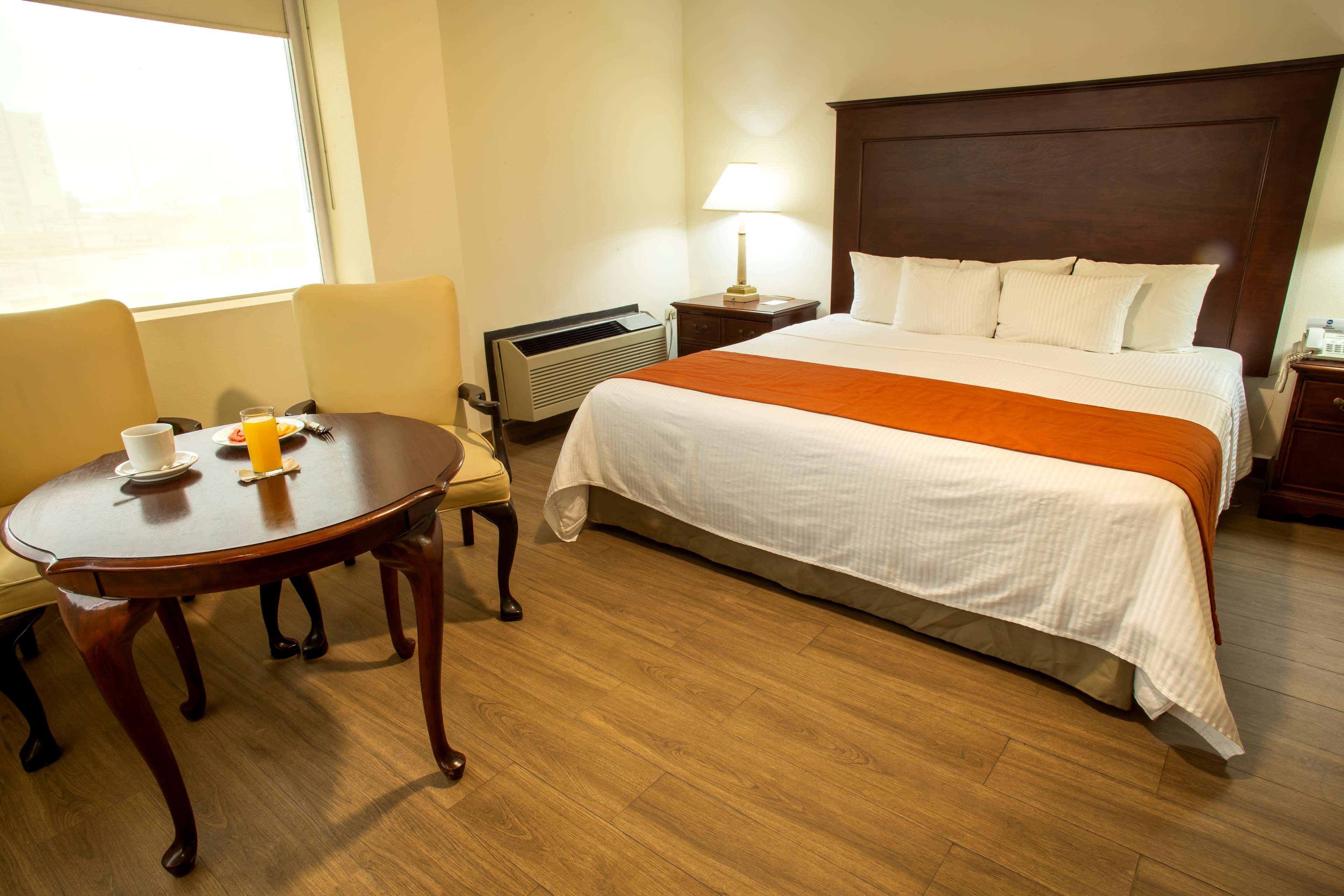 Images Best Western Plaza Monterrey