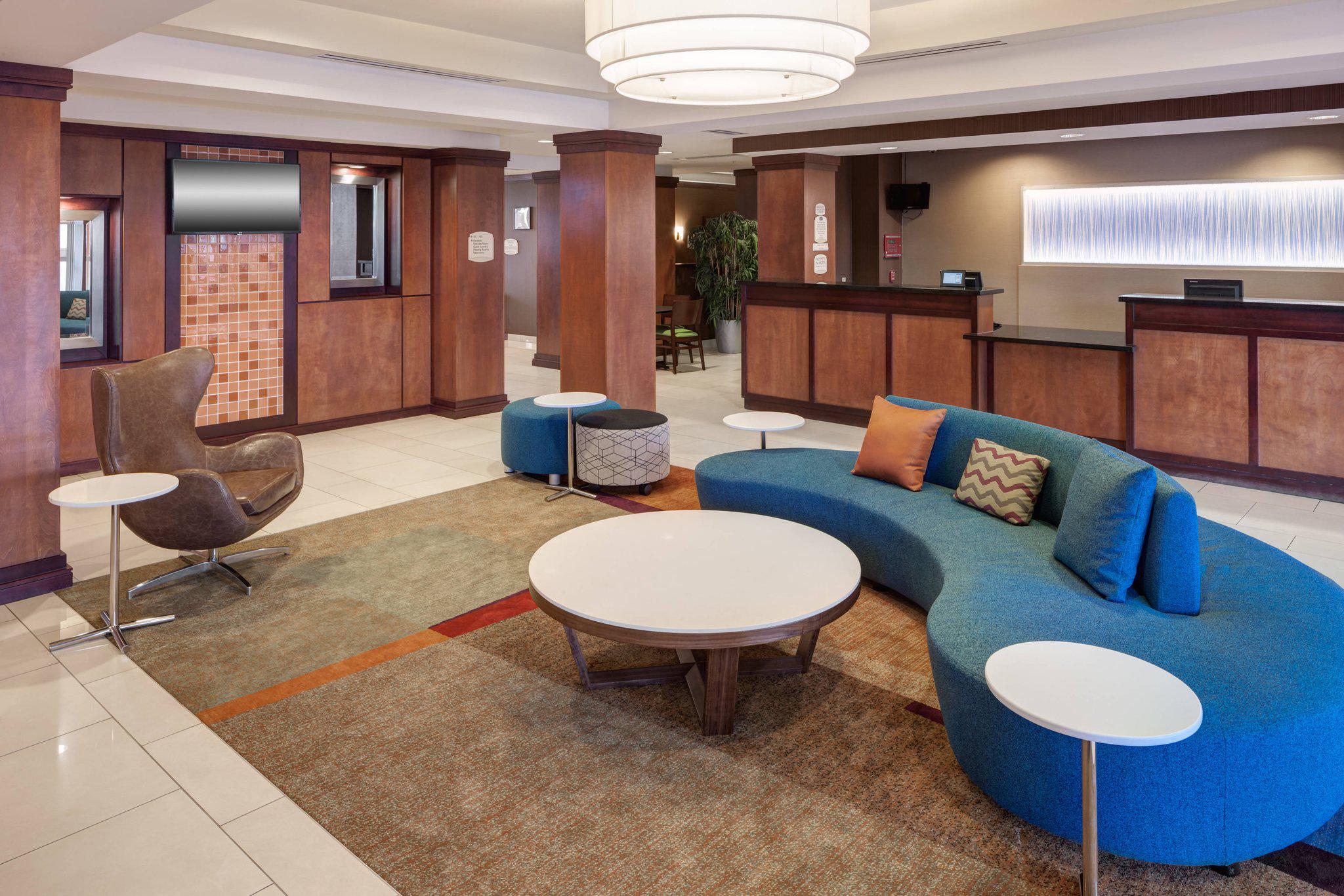 Fairfield Inn & Suites by Marriott Phoenix Chandler/Fashion Center Photo