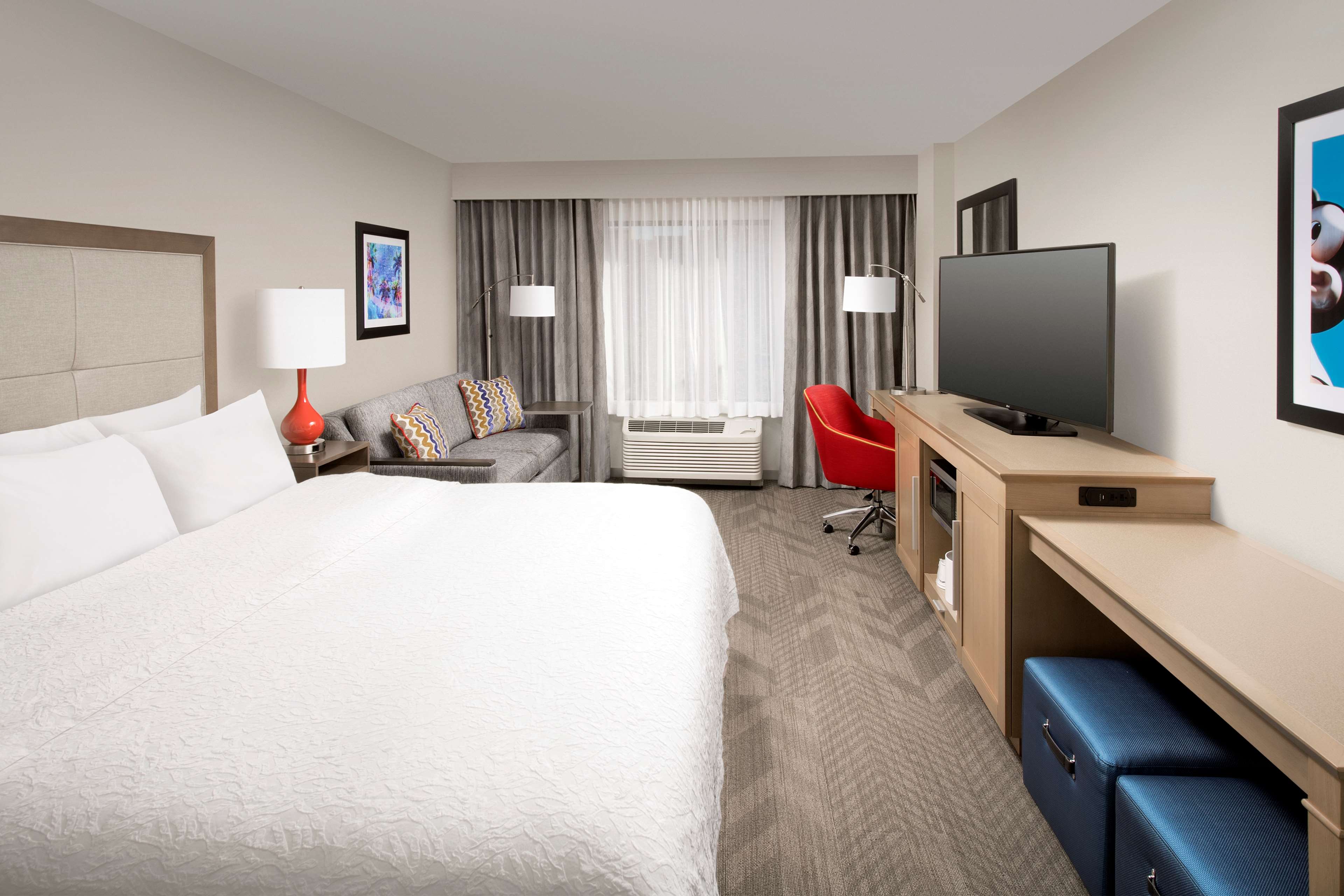 Guest room