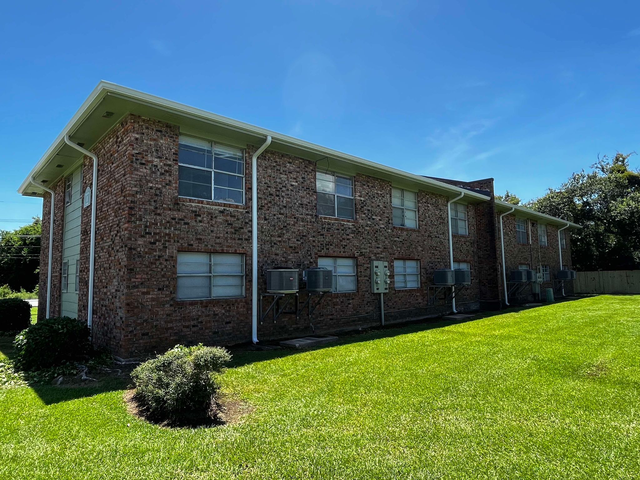 Southern Gutters LLC Image