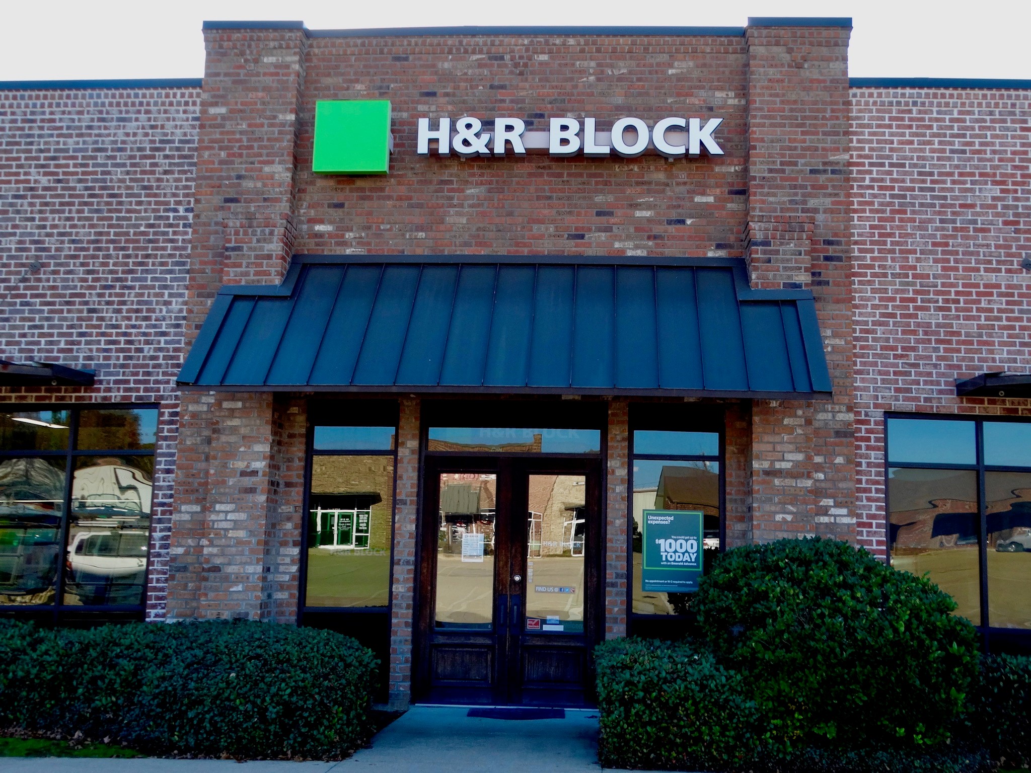 H&R Block Photo