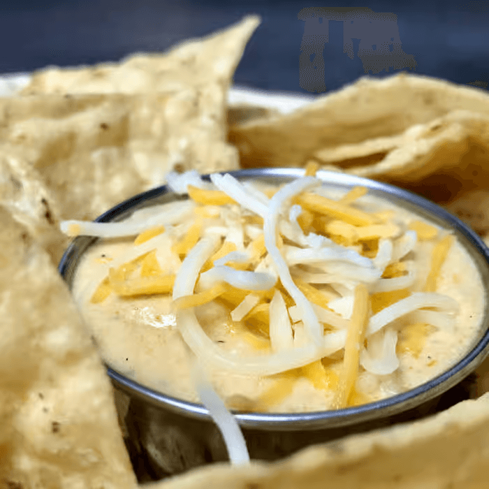 Queso & Chips