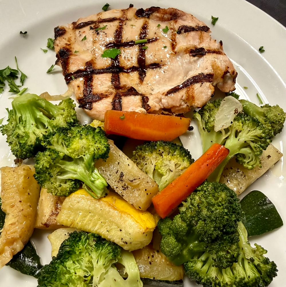 Cindy's Chicken (Lunch)