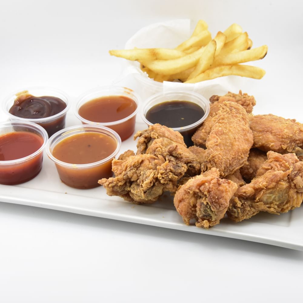 8 Pieces Wings/fries/drink