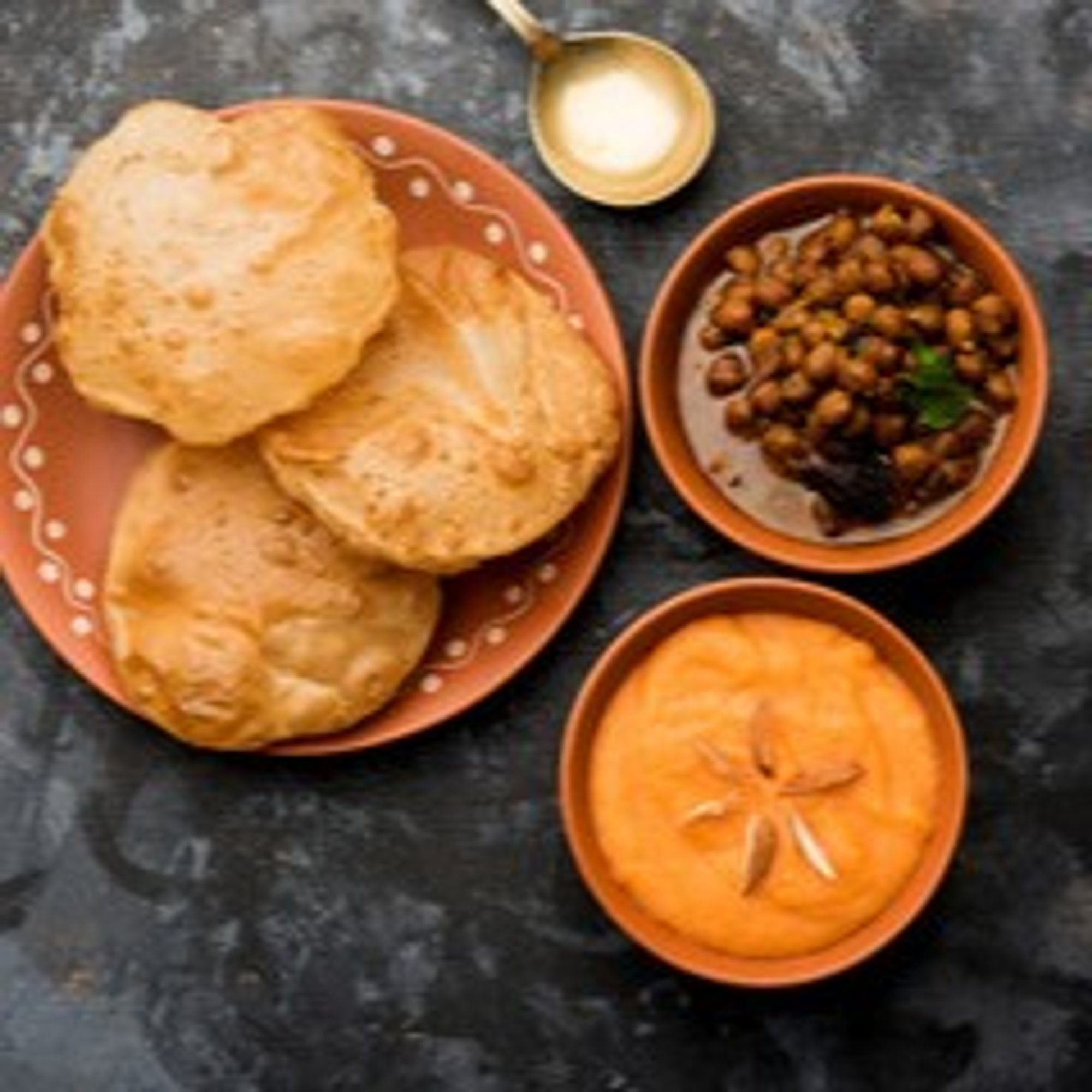 N2 Poori and Halwa or chole