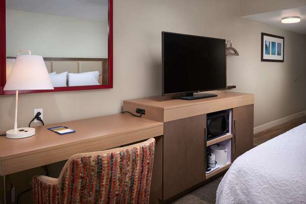 Images Hampton Inn & Suites Phoenix/Scottsdale on Shea Boulevard