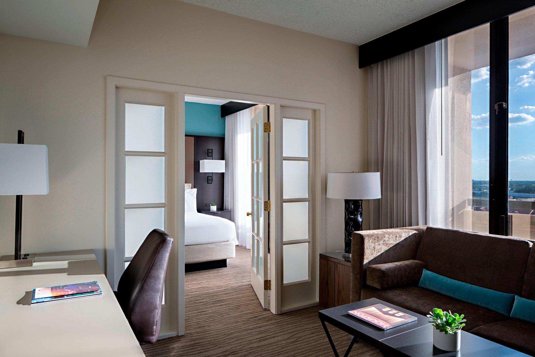 Houston Marriott Westchase Photo