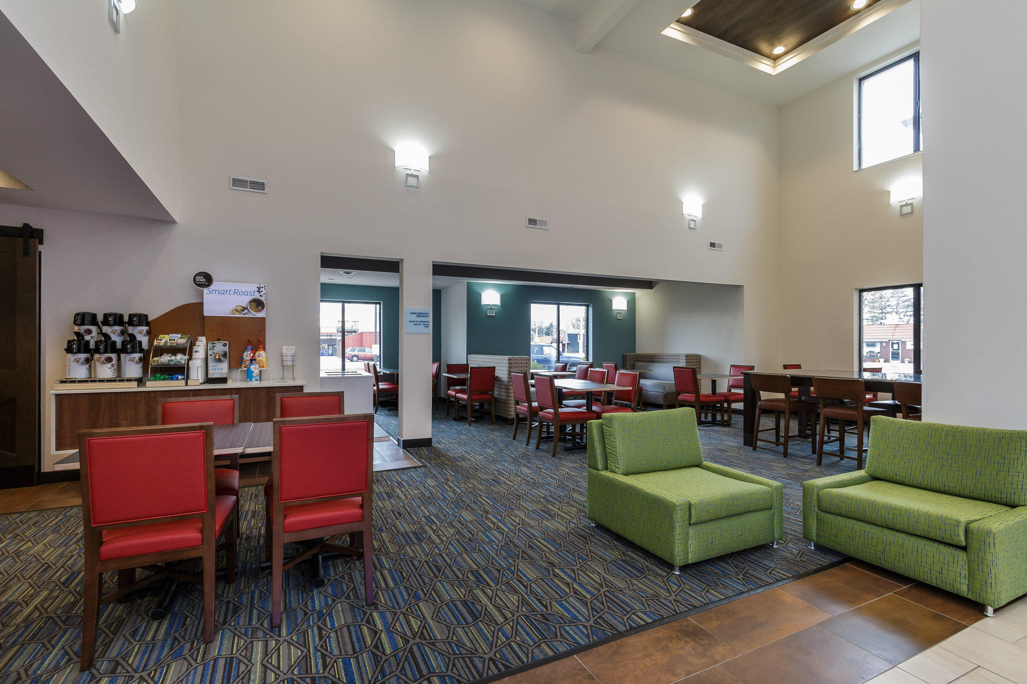 Holiday Inn Express & Suites South Bend - Notre Dame Univ. Photo