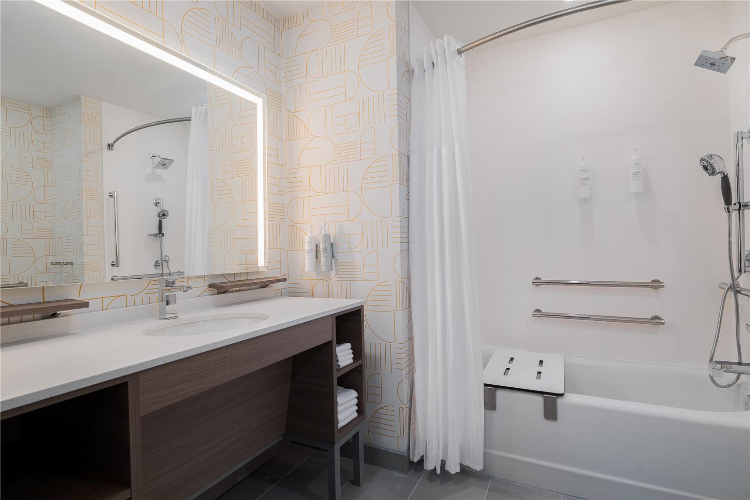 Home2 Suites by Hilton Riverview Tampa Image