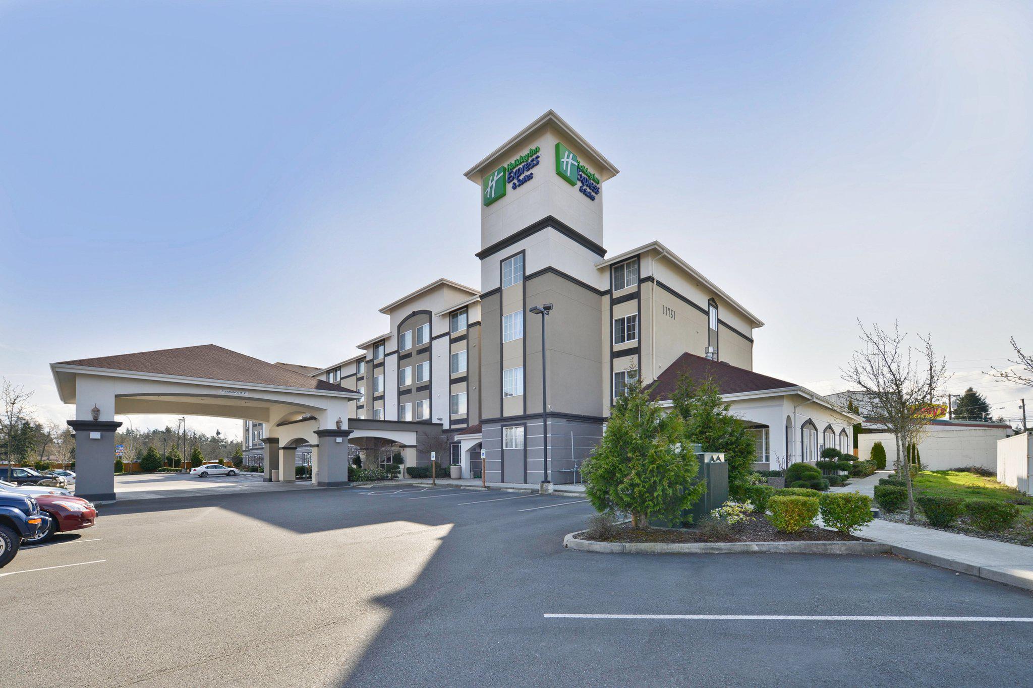 Holiday Inn Express & Suites Tacoma South - Lakewood Photo