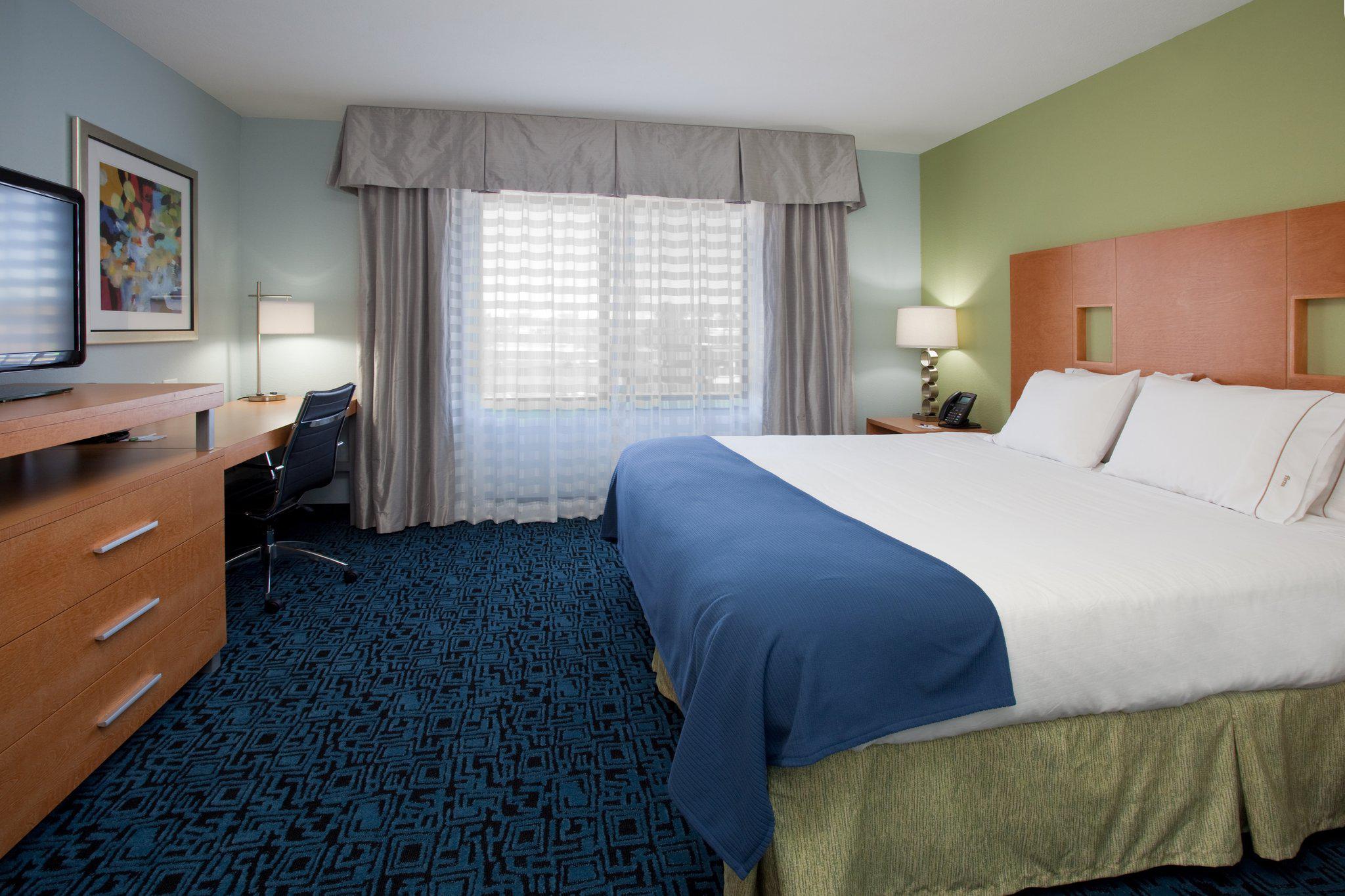 Holiday Inn Express & Suites Rock Springs Green River Photo