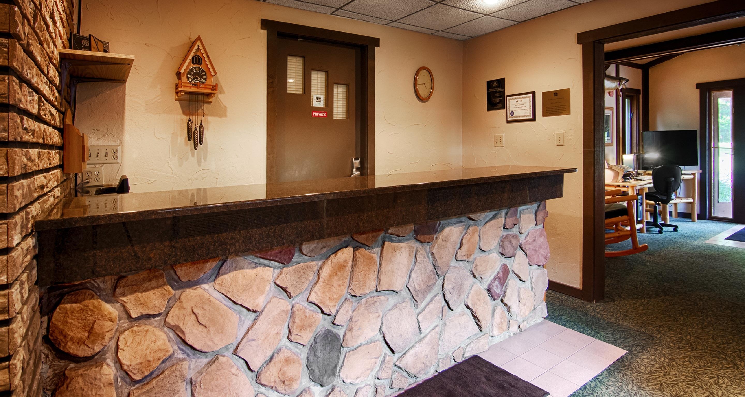 Best Western Lake-Aire Motel & Resort Image