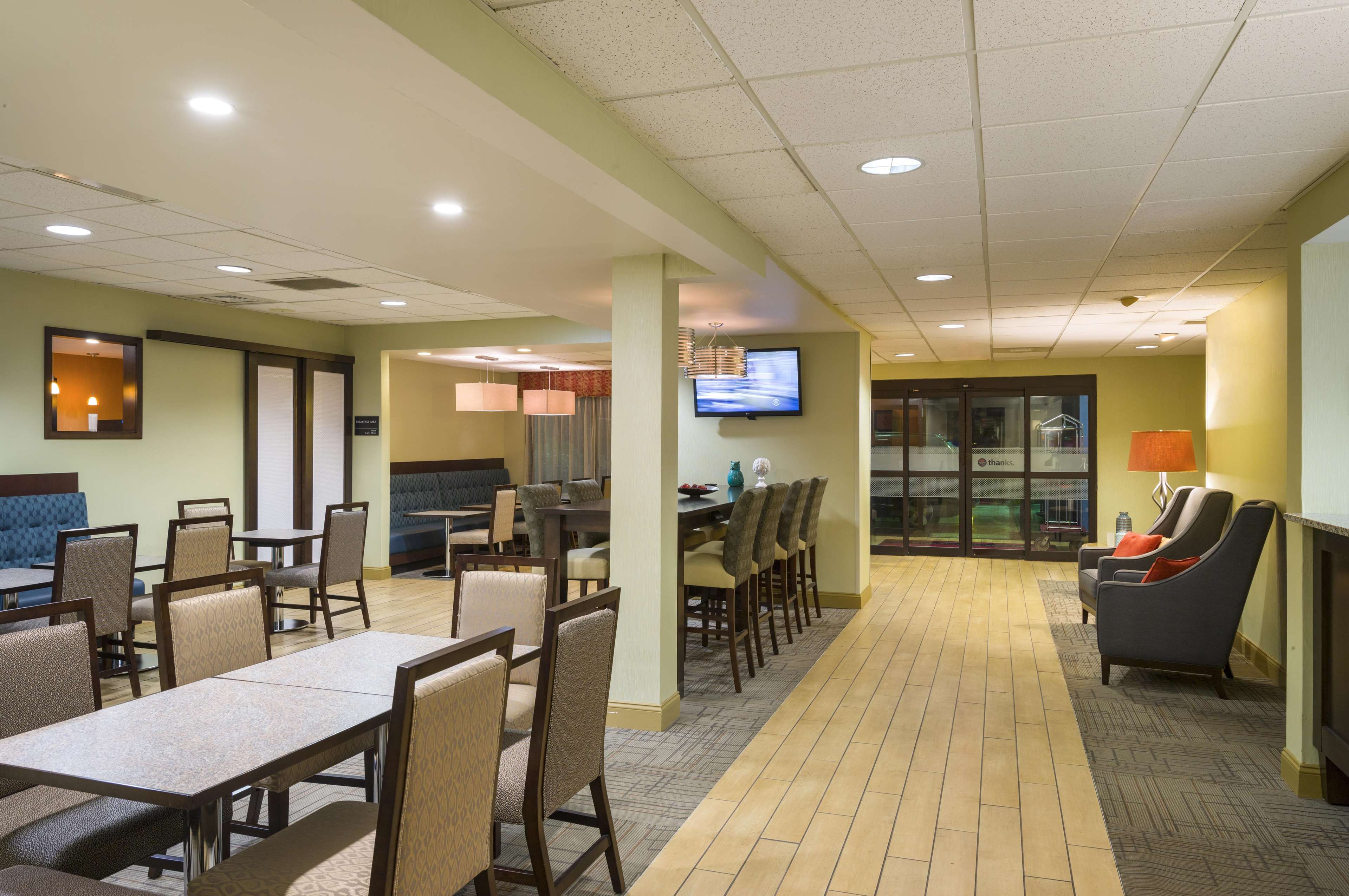 Hampton Inn Danville Photo