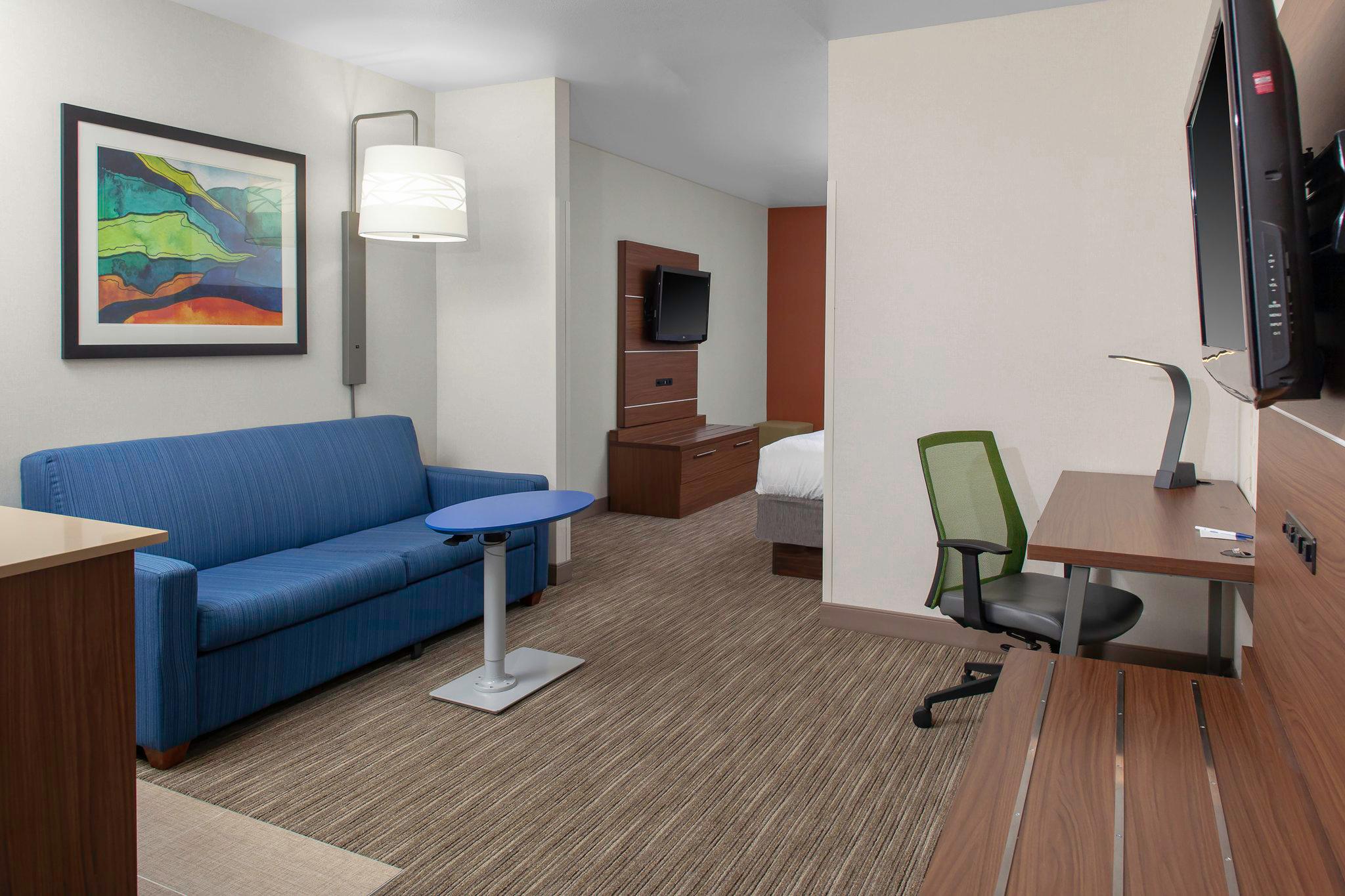 Holiday Inn Express & Suites Coeur D Alene I-90 Exit 11 Photo