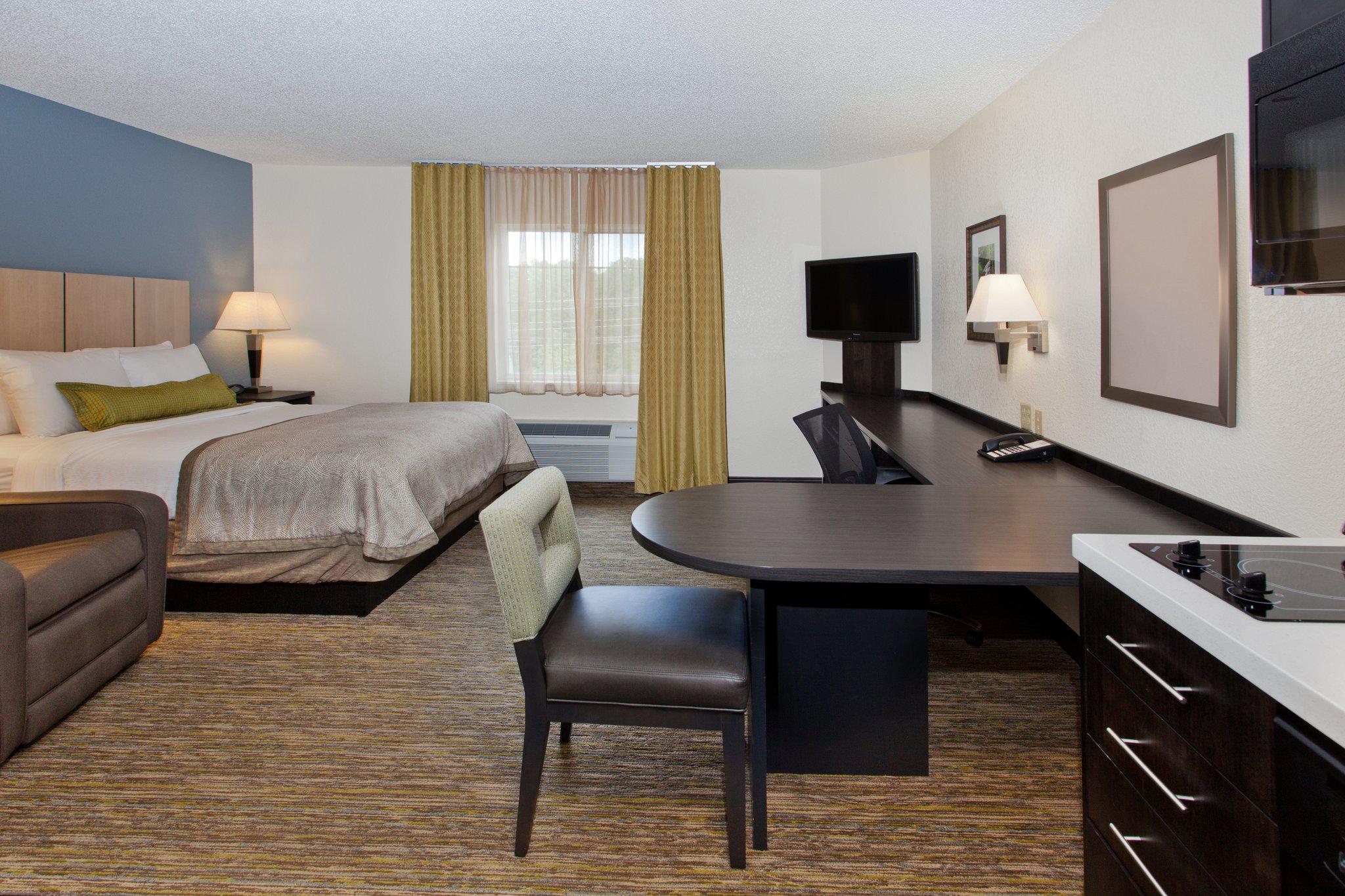 Candlewood Suites Austin-South Photo